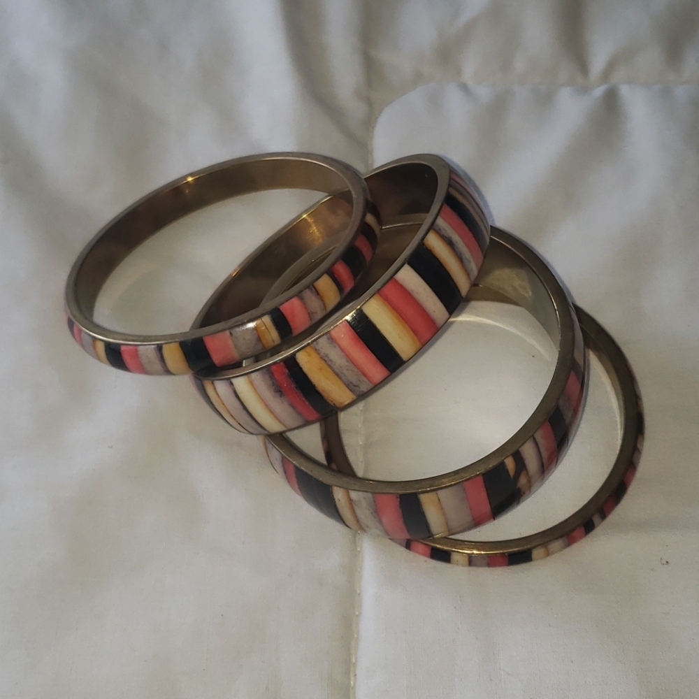 Womens bagles